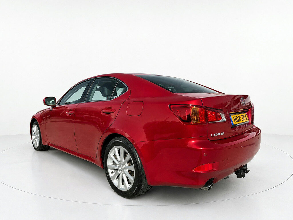 Lexus IS - Foto 6