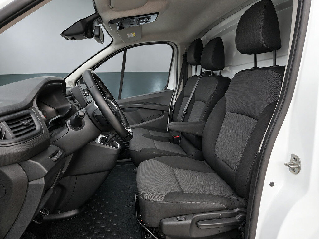 Renault Trafic - Foto 17