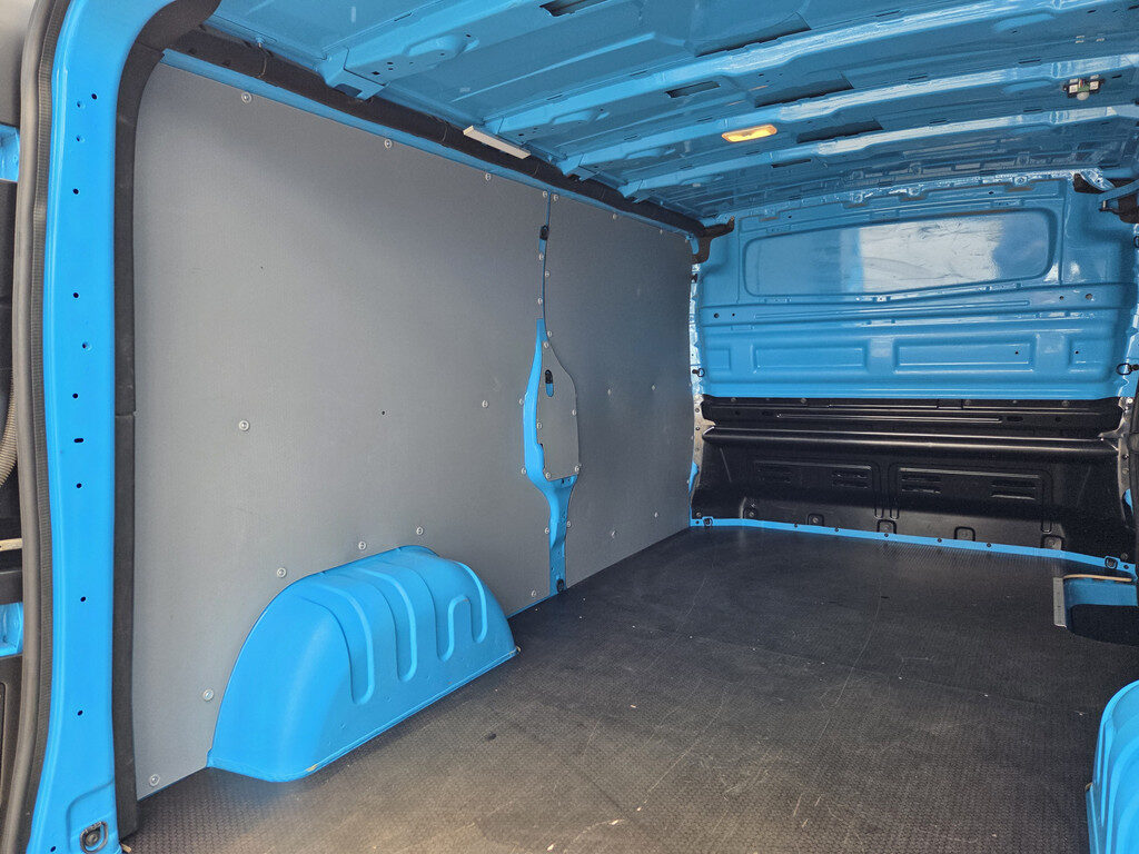 Renault Trafic - Foto 25