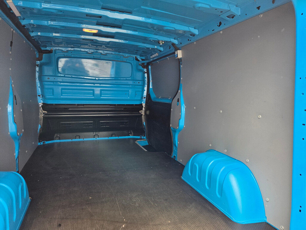 Renault Trafic - Foto 27