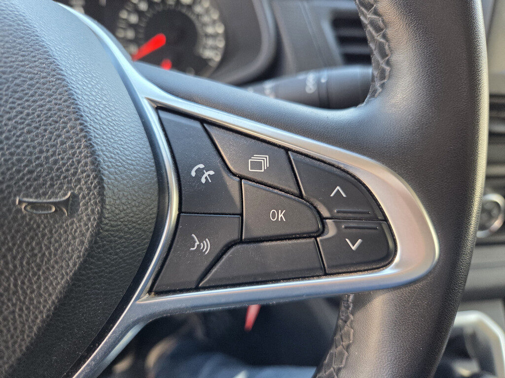 Renault Trafic - Foto 20