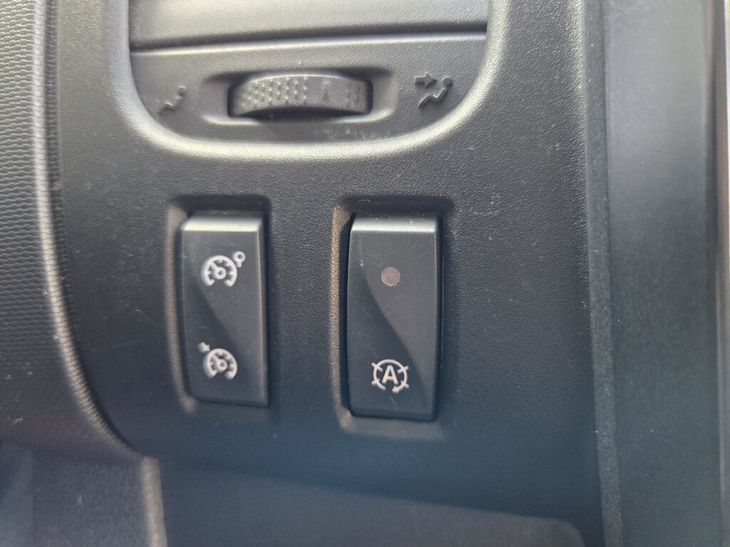 Renault Trafic - Foto 10