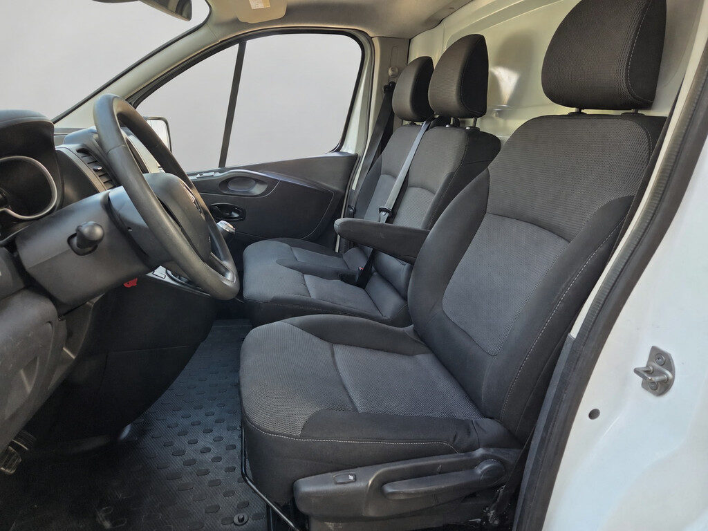 Renault Trafic - Foto 11