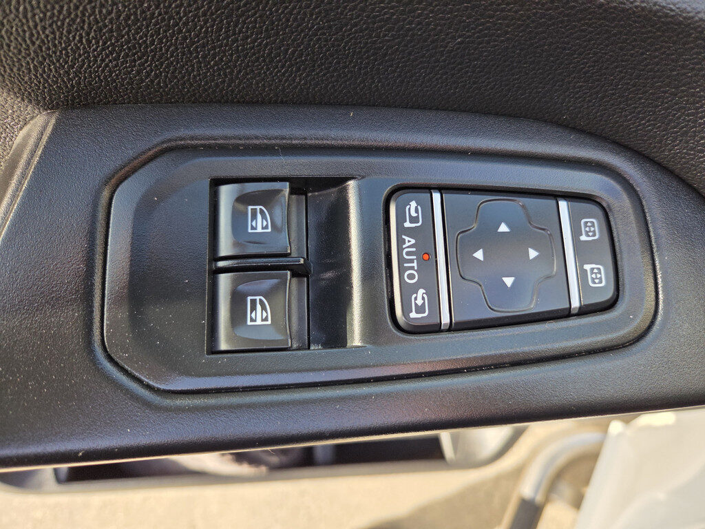 Renault Trafic - Foto 10