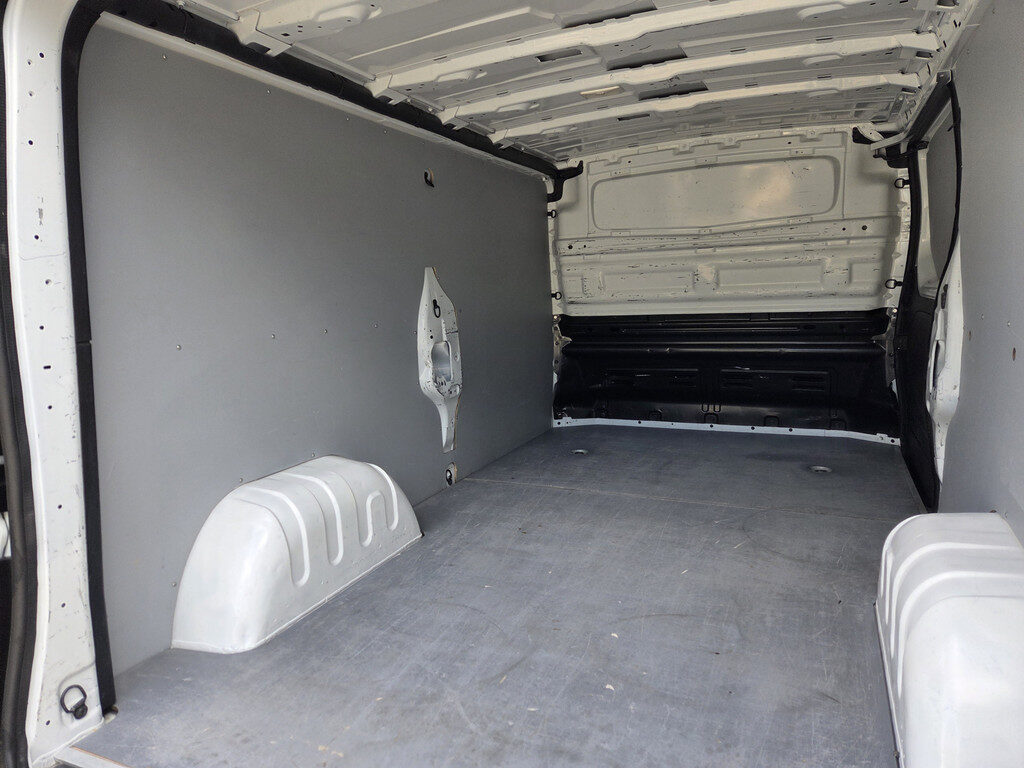 Renault Trafic - Foto 24
