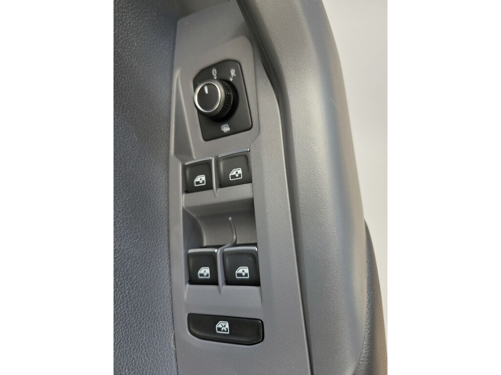 Volkswagen T-Cross - Foto 12