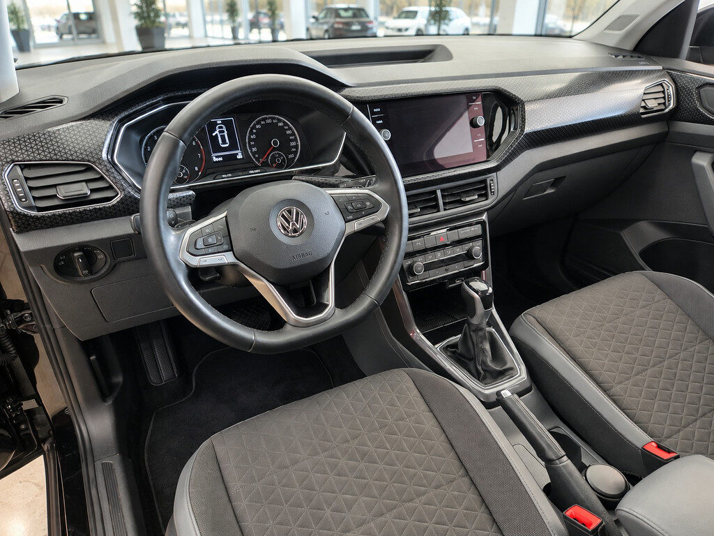 Volkswagen T-Cross - Foto 14